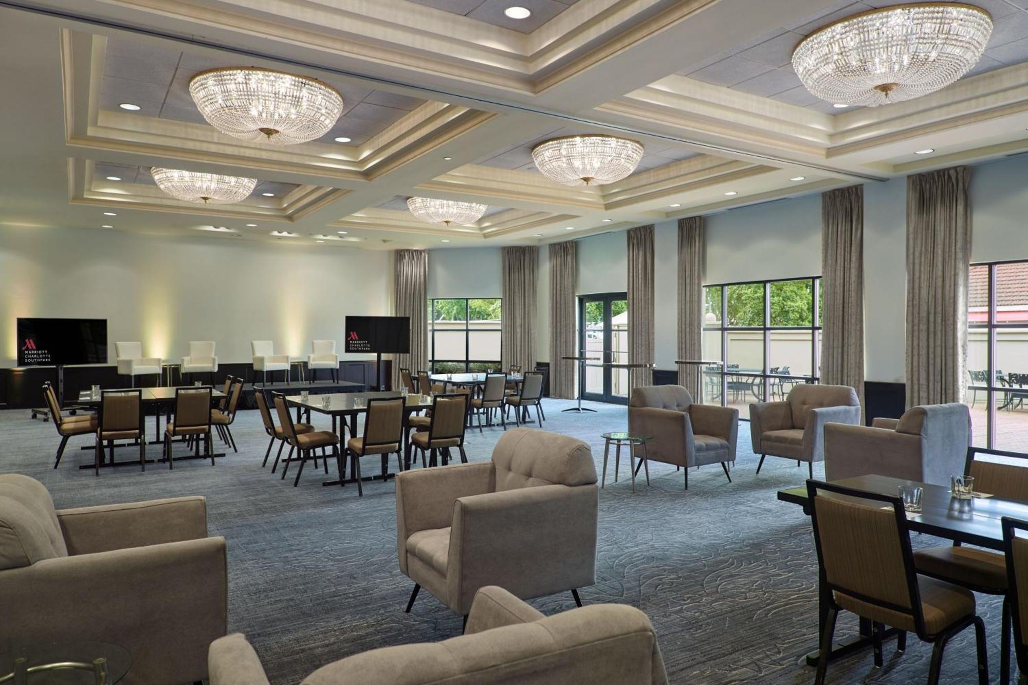 Charlotte Marriott Southpark Hotel Exterior photo