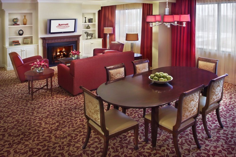 Charlotte Marriott Southpark Hotel Exterior photo